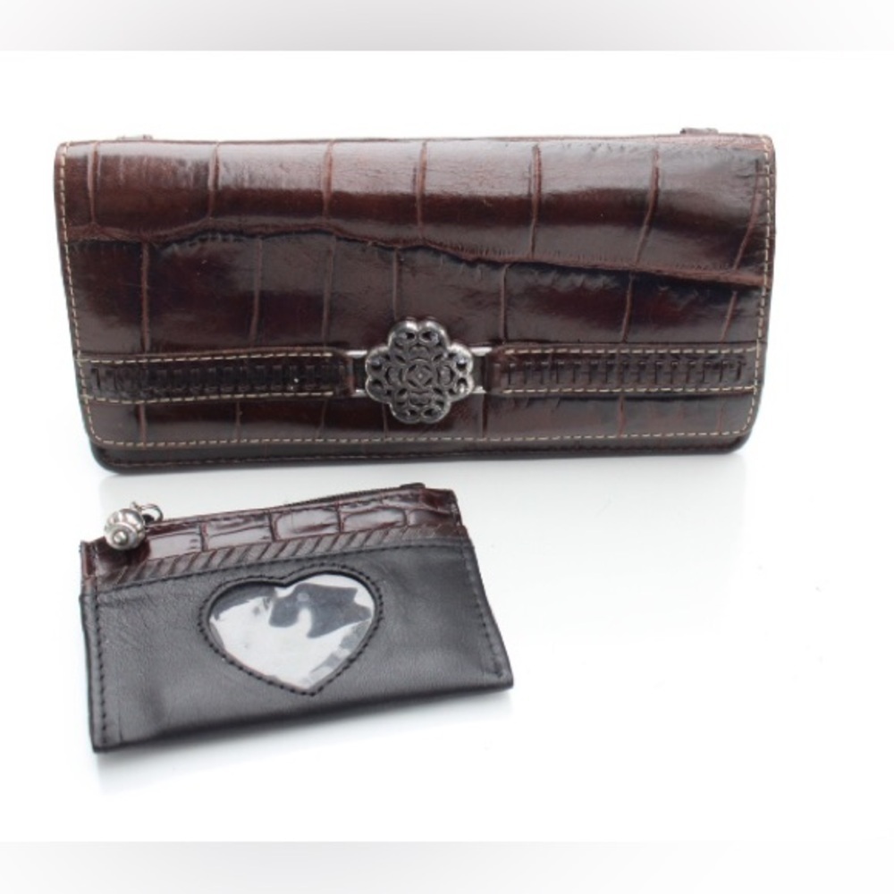 Brighton wallet/organizer